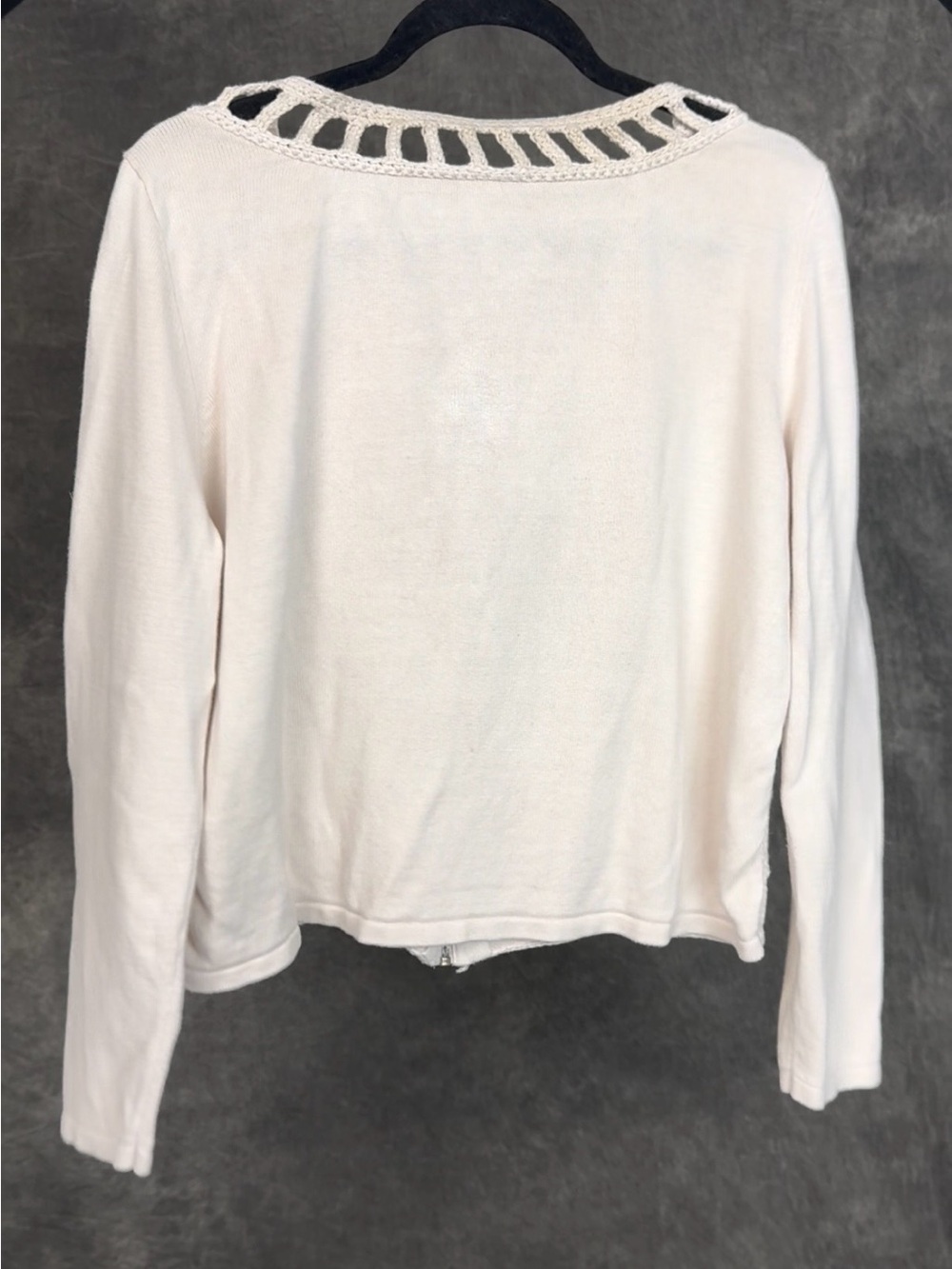 Chico’s Size 3 | Cream Crochet Zip Front Sweater Jacket - Picture 4 of 6